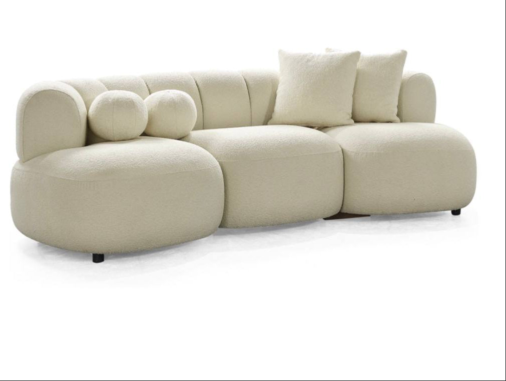 Canapea Desire Boucle cu tapiterie texturata si design modern