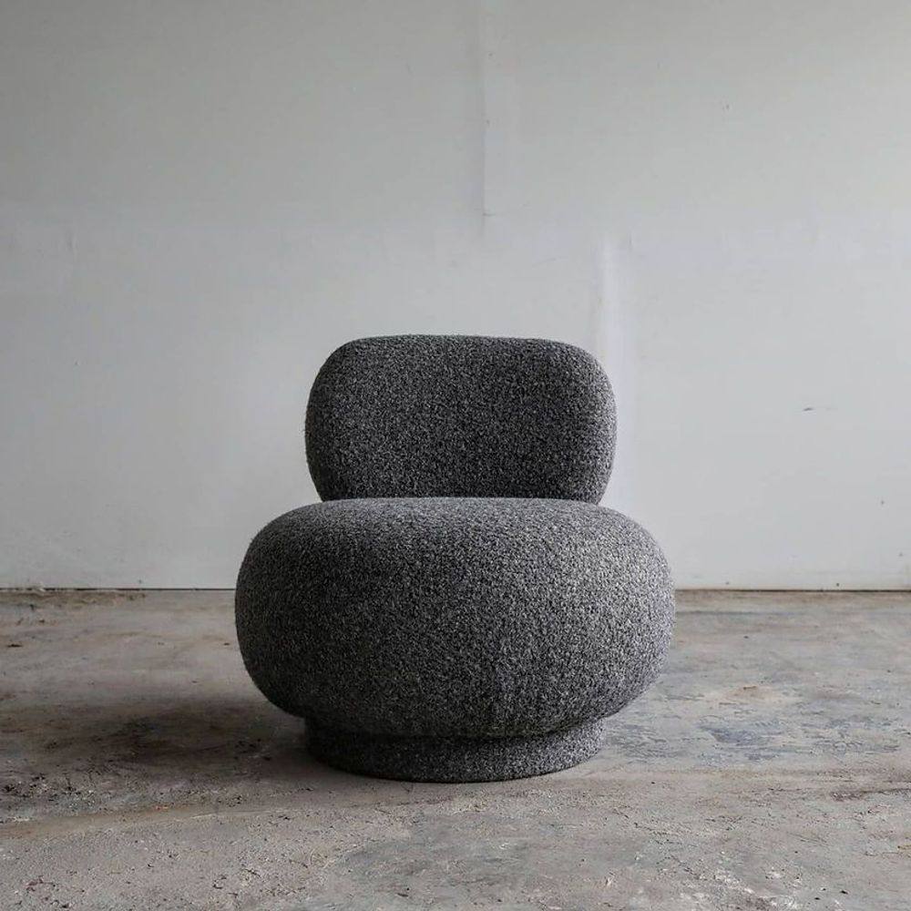 Fotoliu modern boucle fara brate, potrivit pentru interioare elegante