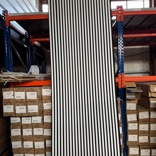 Riflaj Acustic Alb 100x280cm în Constanța – Panou Riflaj Premium
Panou riflaj acustic Alb 100x280cm, disponibil în Constanța – soluție decorativă și fonoabsorbantă ideală pentru case, birouri sau spații comerciale.