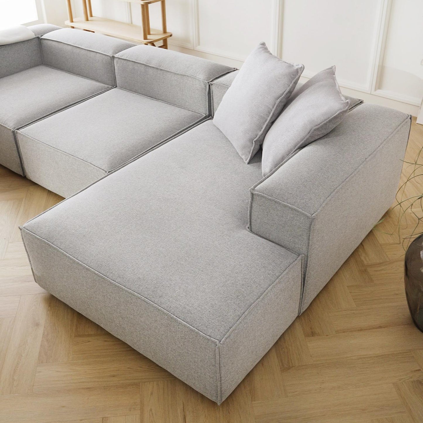Canapea modulara Noma Calm cu design modern, sezut generos si structura modulara