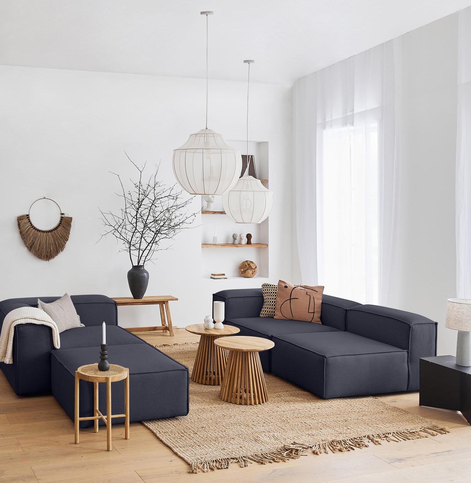 Canapea Cloud modulara amplasata in living contemporan